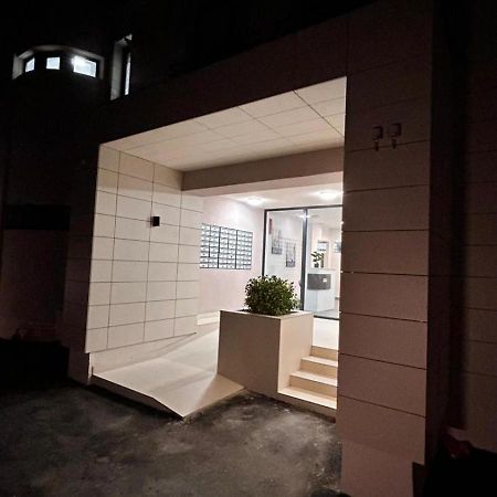 Summit Stay Apartment 布加勒斯特 外观 照片