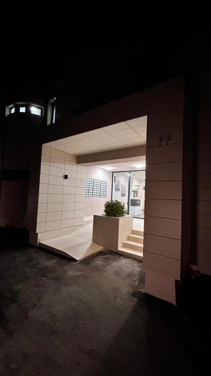 Summit Stay Apartment 布加勒斯特 外观 照片